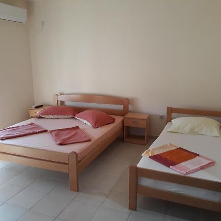 Korac Apartments Улцинь Екстер'єр фото