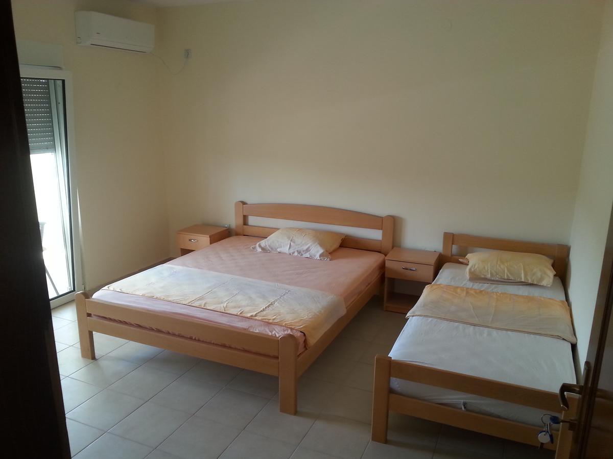 Korac Apartments Улцинь Екстер'єр фото