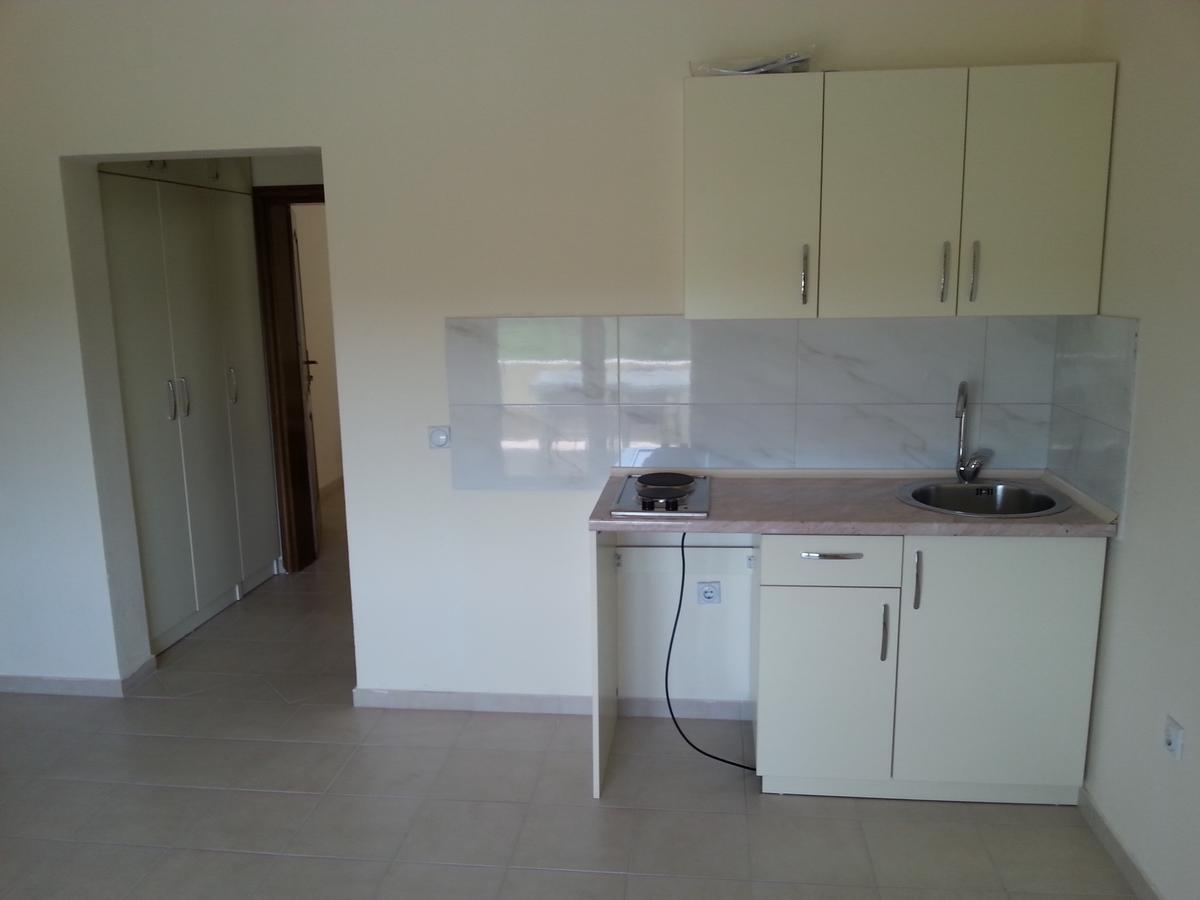 Korac Apartments Улцинь Екстер'єр фото