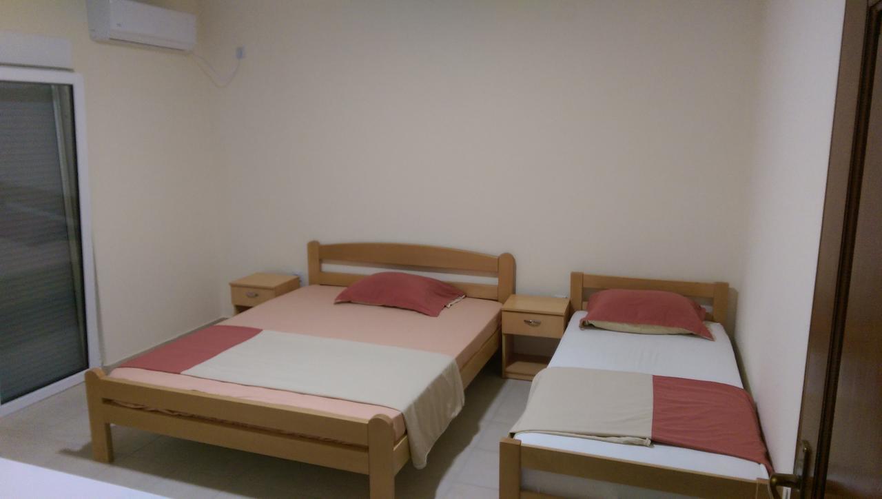 Korac Apartments Улцинь Екстер'єр фото