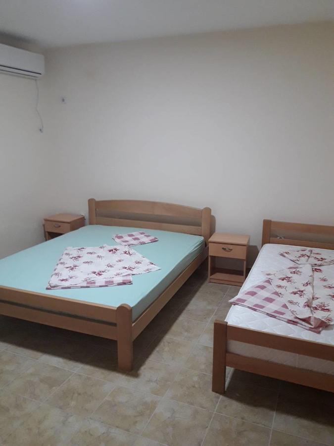 Korac Apartments Улцинь Екстер'єр фото