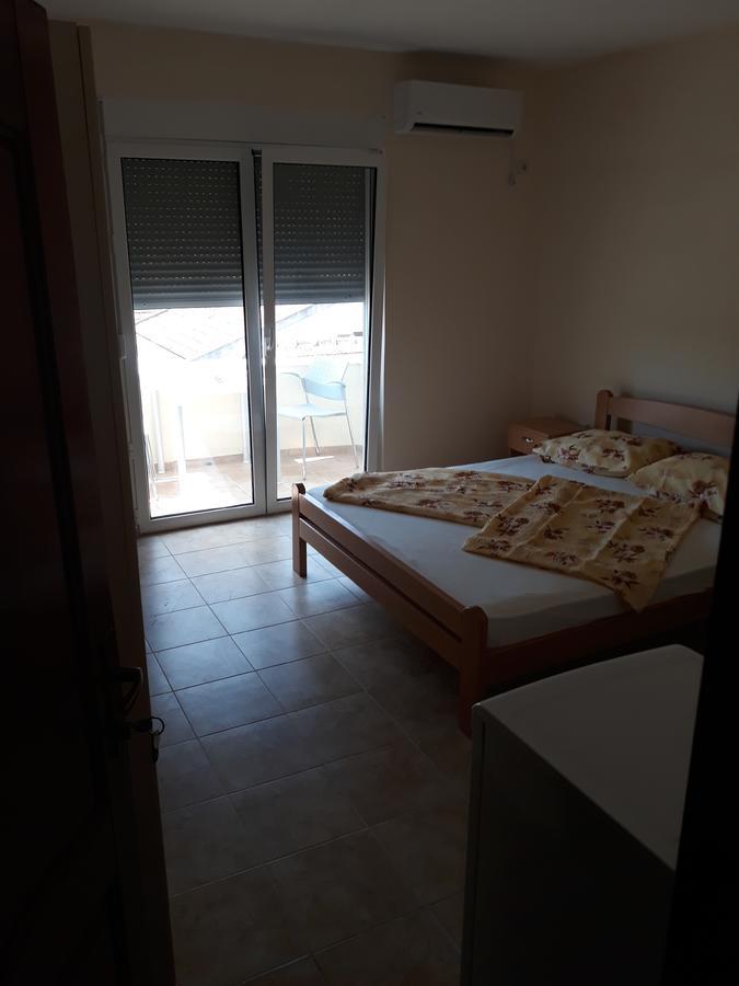 Korac Apartments Улцинь Екстер'єр фото
