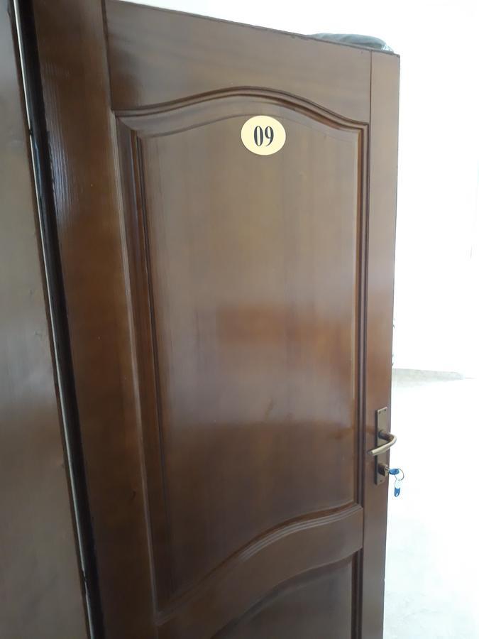 Korac Apartments Улцинь Екстер'єр фото