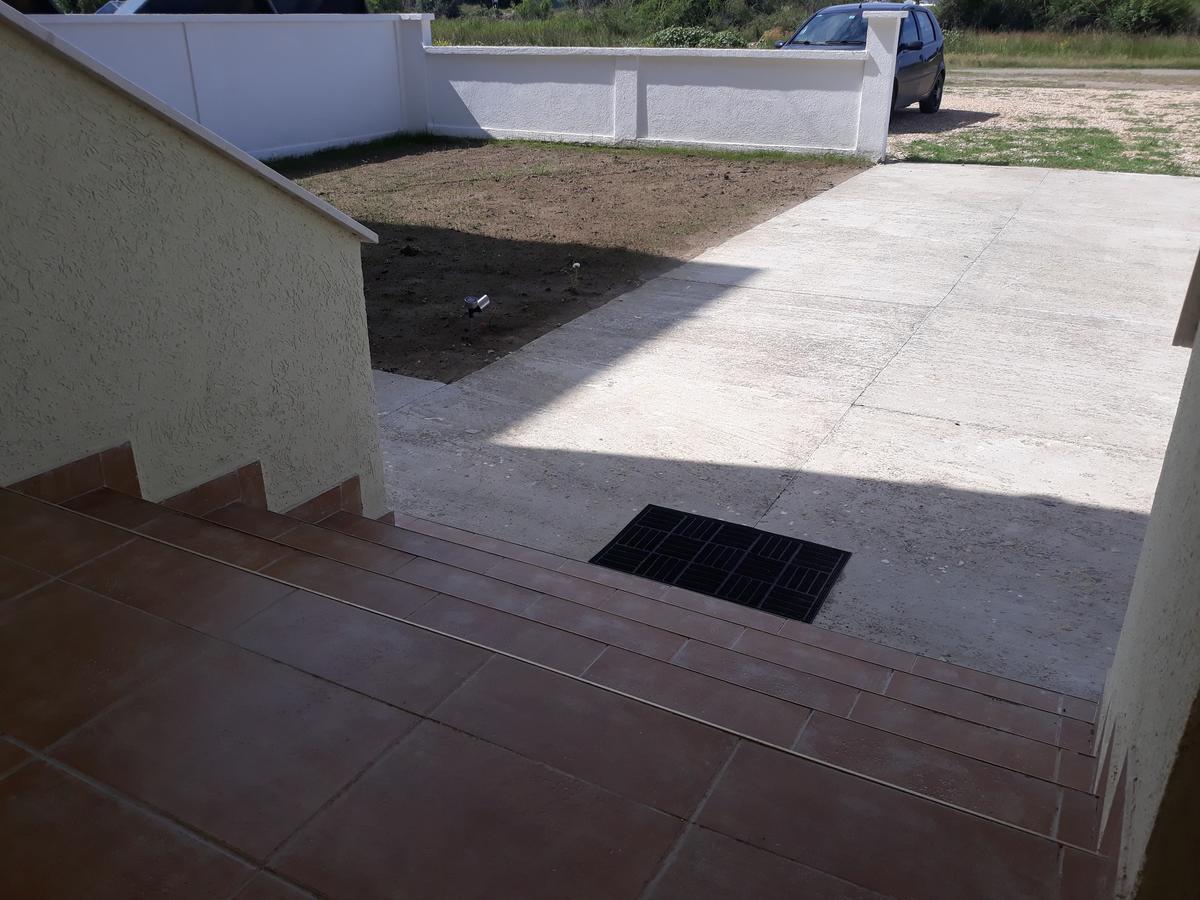 Korac Apartments Улцинь Екстер'єр фото