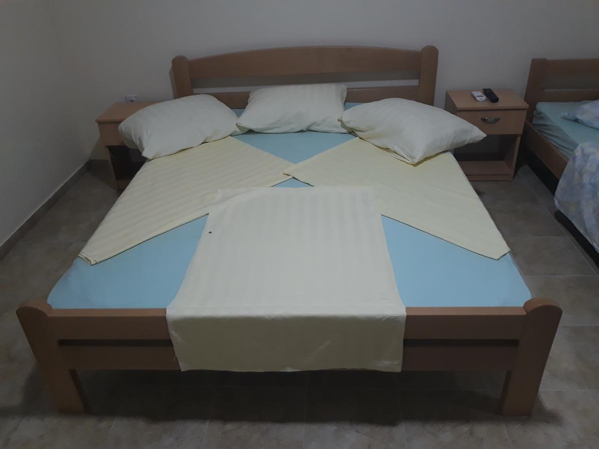 Korac Apartments Улцинь Екстер'єр фото