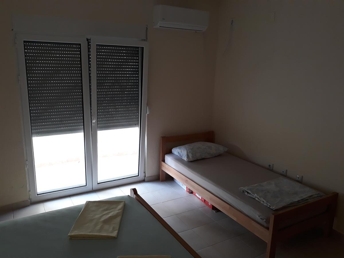 Korac Apartments Улцинь Екстер'єр фото