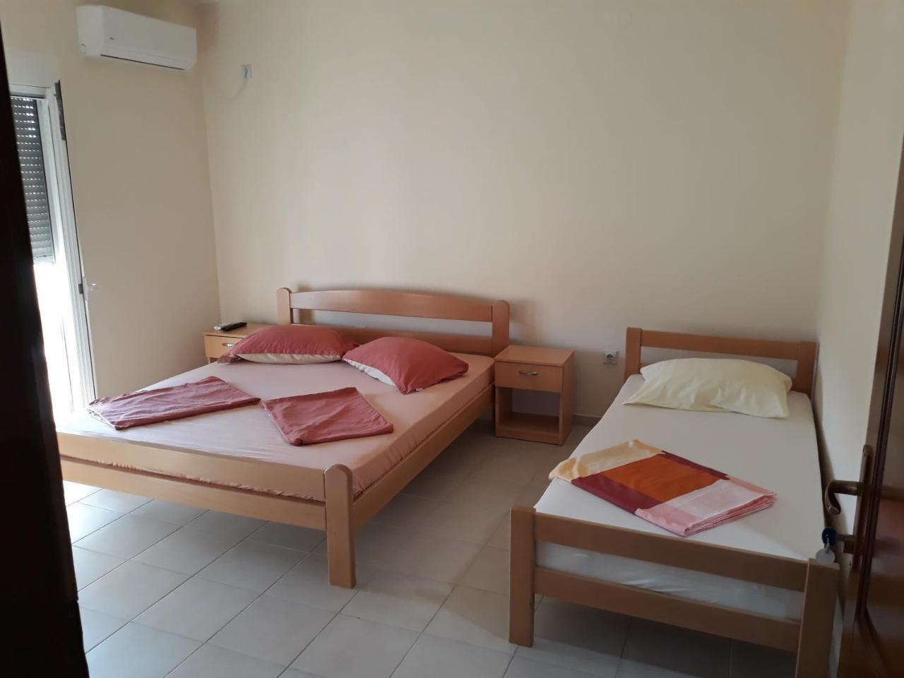 Korac Apartments Улцинь Екстер'єр фото